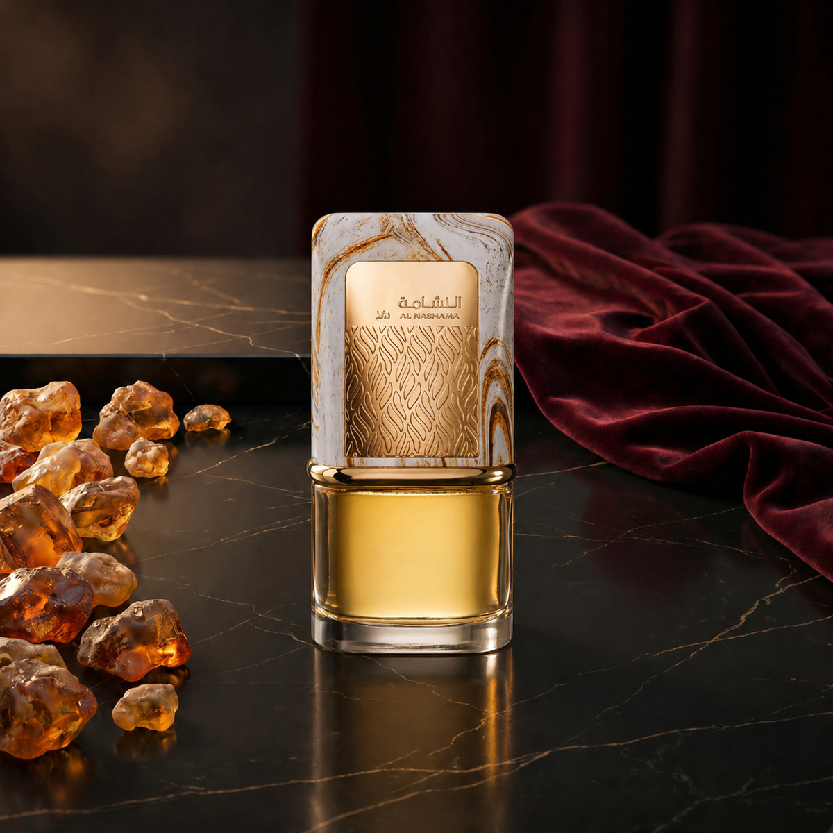 Al Nashama — flacon de parfum sur fond Oriental Ambré