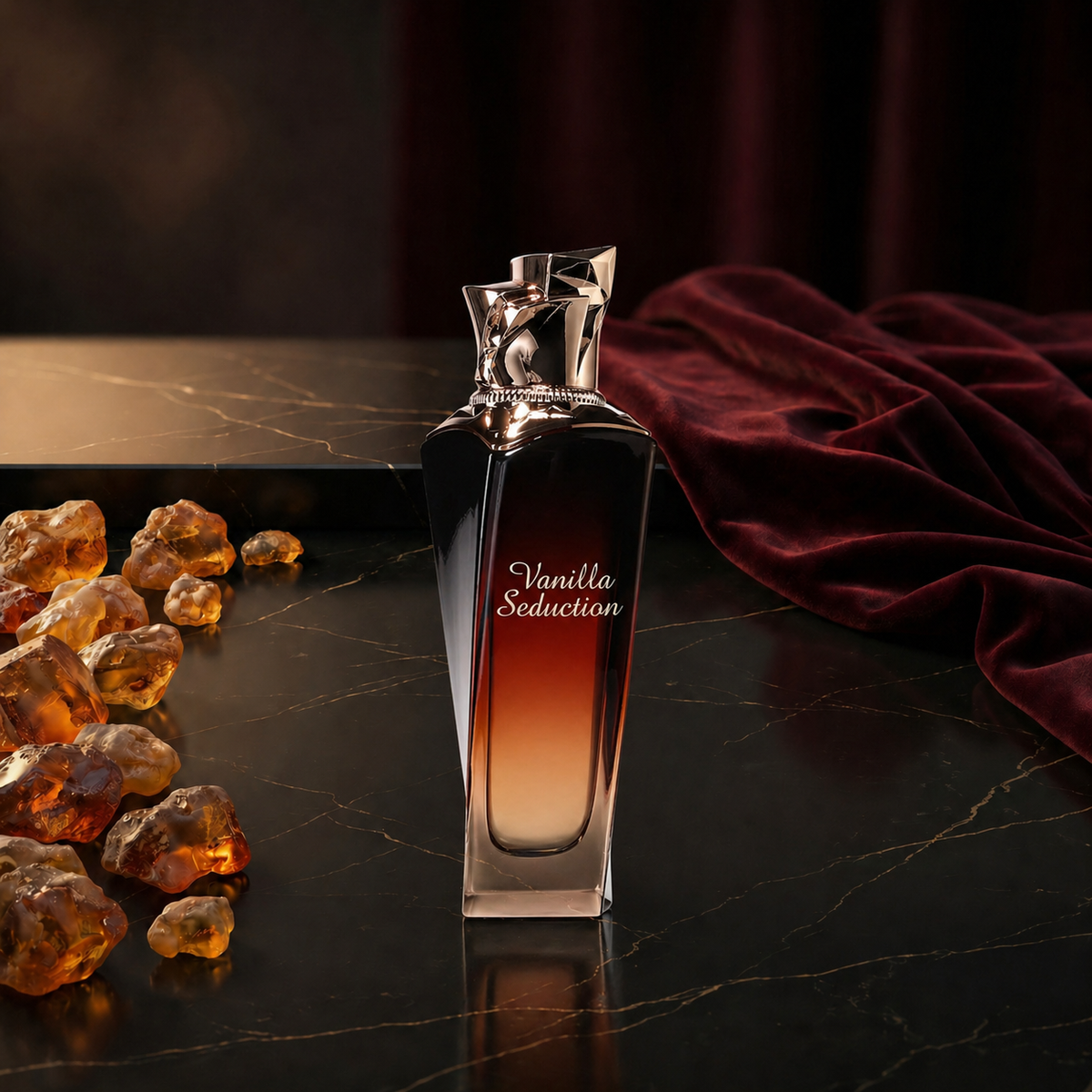 Vanilla Seduction — flacon de parfum sur fond Oriental Ambré